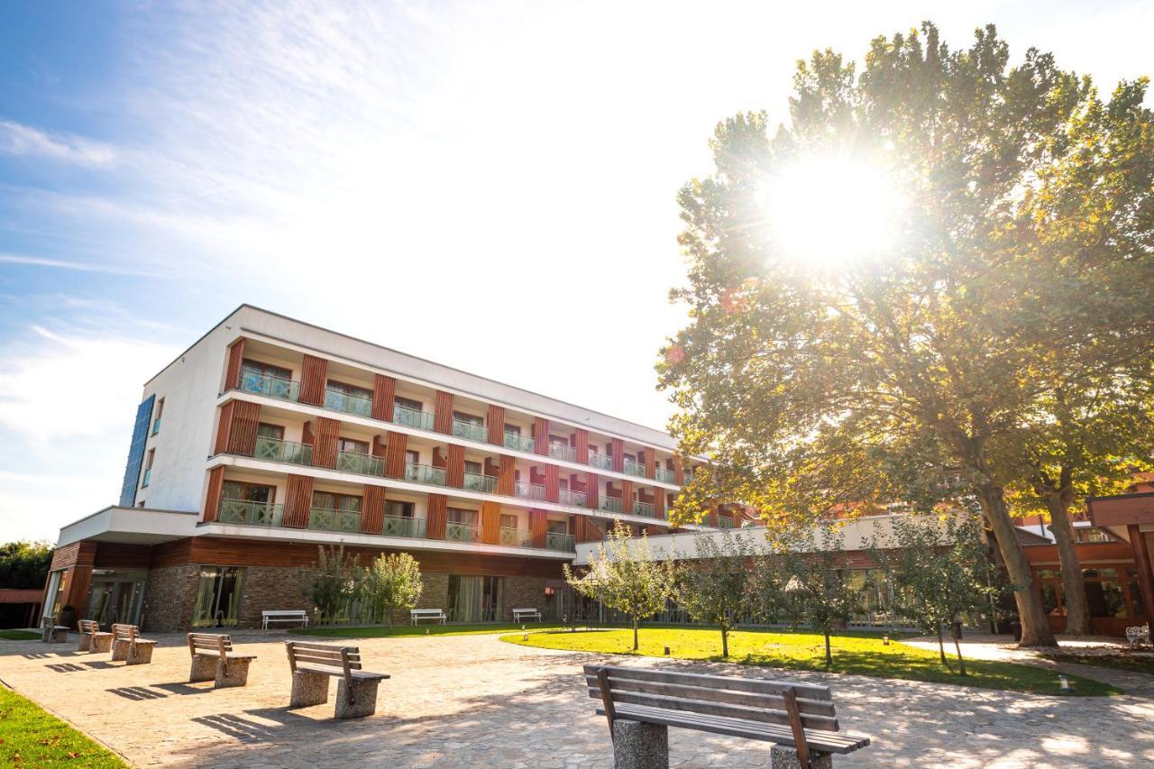 Terme Zrece - Hotel Atrij ภายนอก รูปภาพ