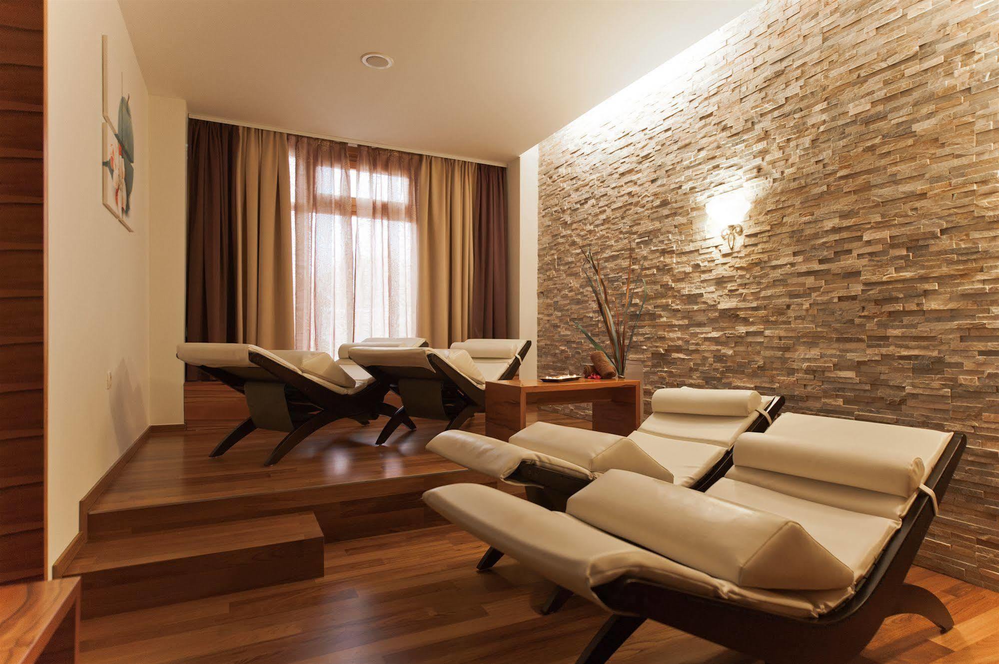 Terme Zrece - Hotel Atrij ภายนอก รูปภาพ